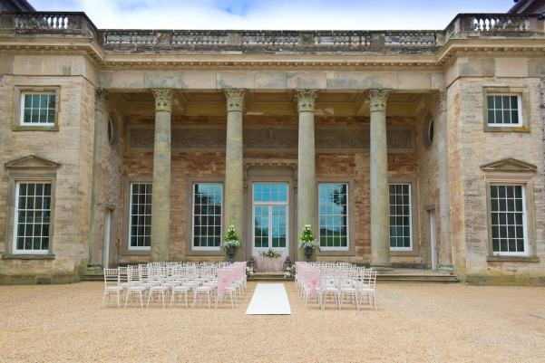 Courtyard Compton verney