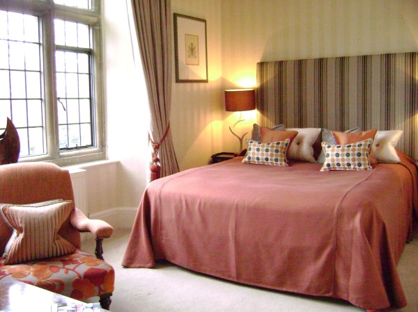 Manor House Double - Larch