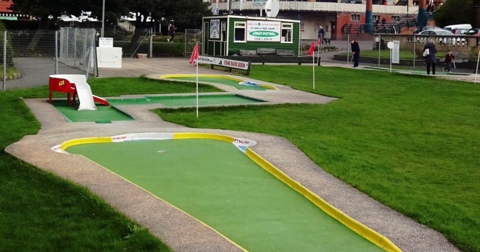 The Ham and Egger Files: The Masters Putting Green Crazy Golf course in  Southport